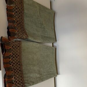 Green Towels with Fringe Detail